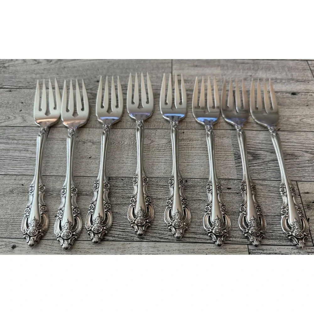 Oneida Community SILVER ARTISTRY Salad Forks Silverplate Set of 8 1965 Vintage